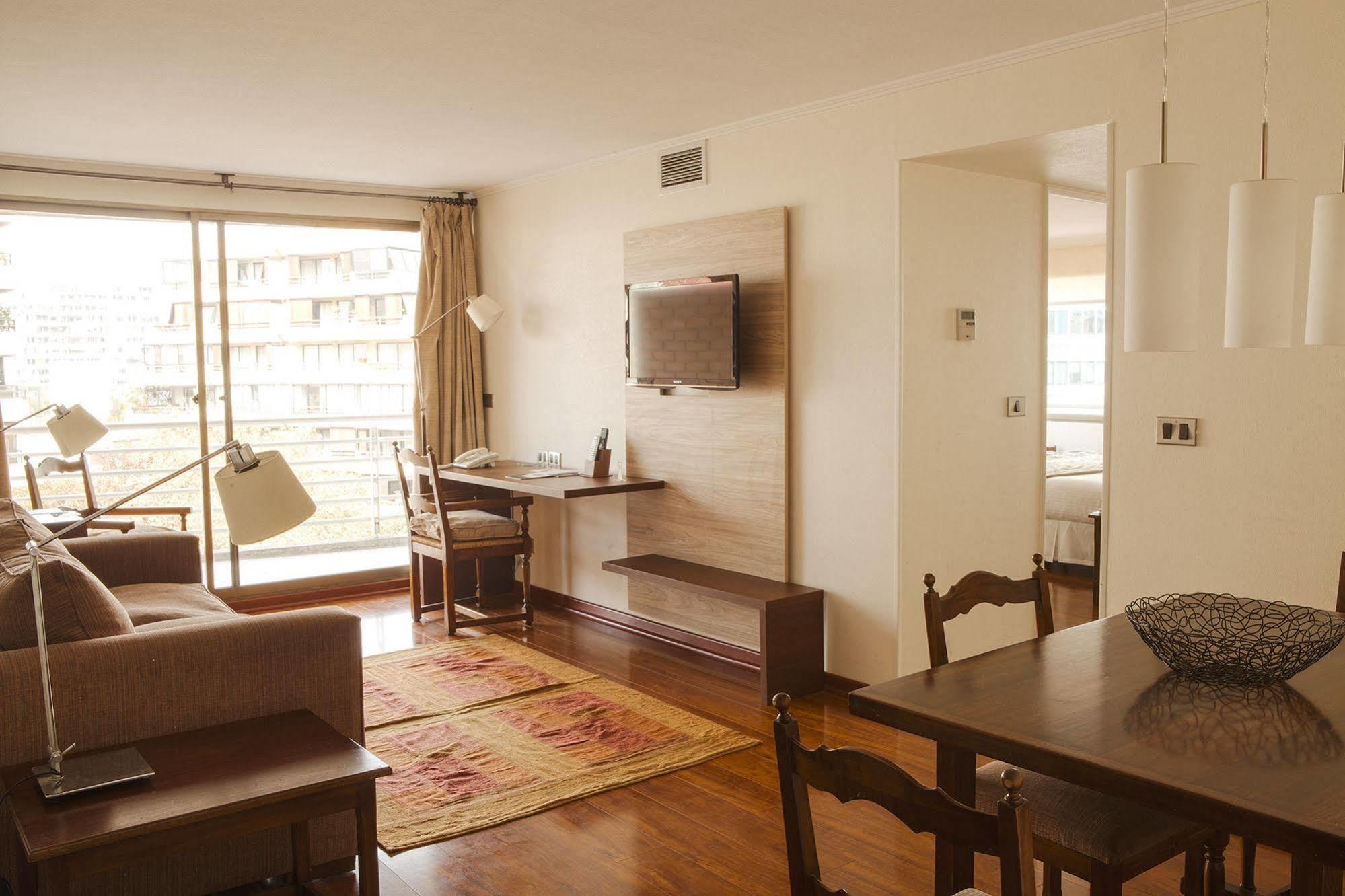 Time Suite - Comfort Apartments Santiago Buitenkant foto